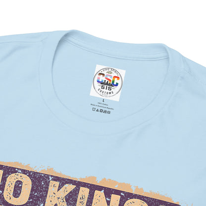 No Kings In America Cat Tee – Retro Rainbow Political Humor T-Shirt